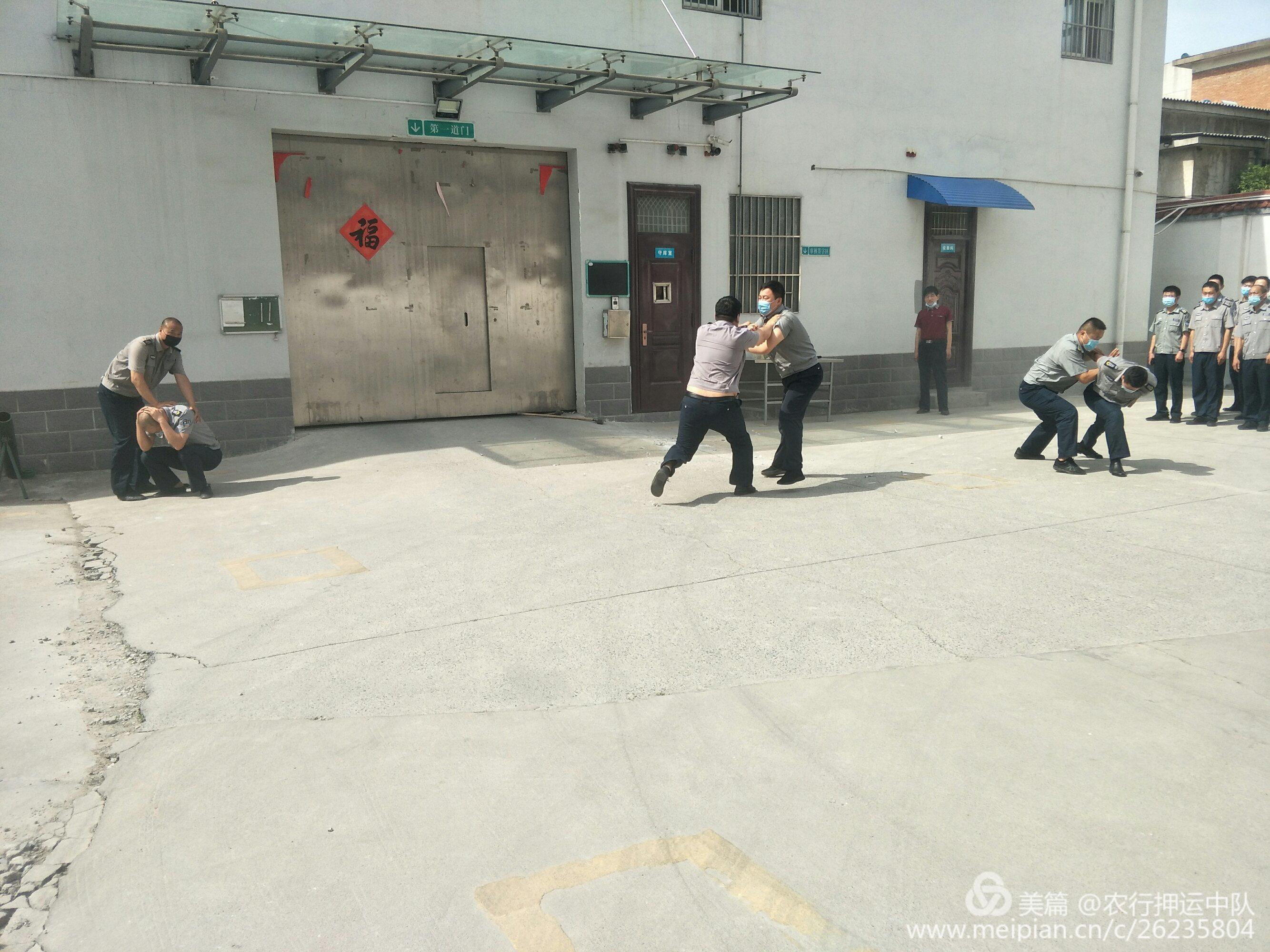 1590033157228749.jpg 1590033157228749.jpg