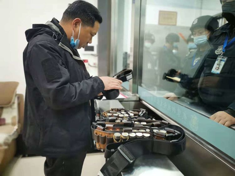 1648777326495316.jpg 1648777326495316.jpg