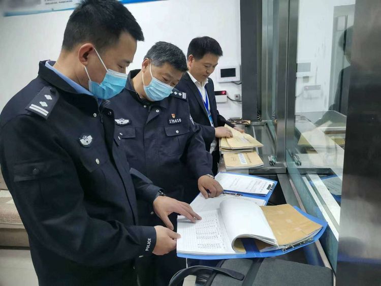 1651371947504645.jpg 1651371947504645.jpg