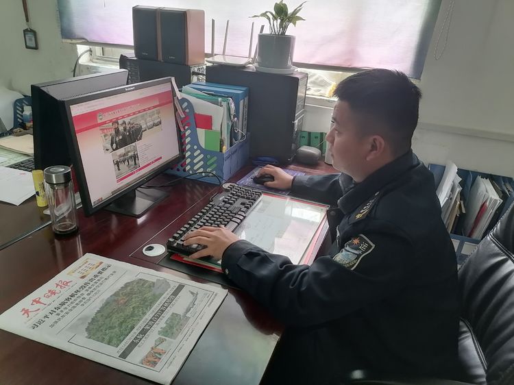 1652319615376933.jpg 1652319615376933.jpg