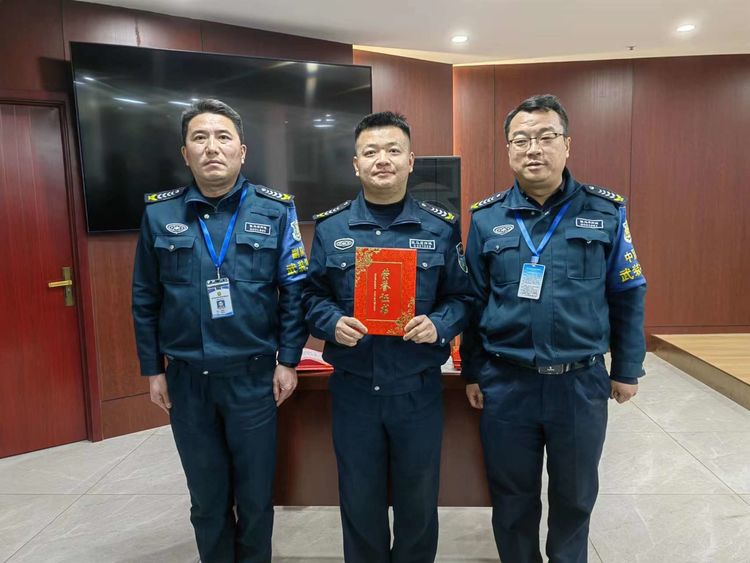 1676512204593645.jpg 1676512204593645.jpg