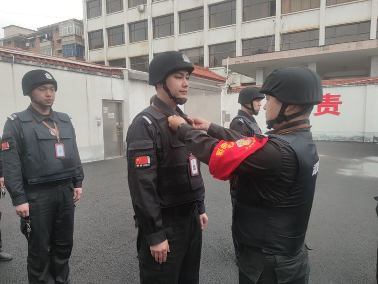 1682929648303147.jpg 1682929648303147.jpg