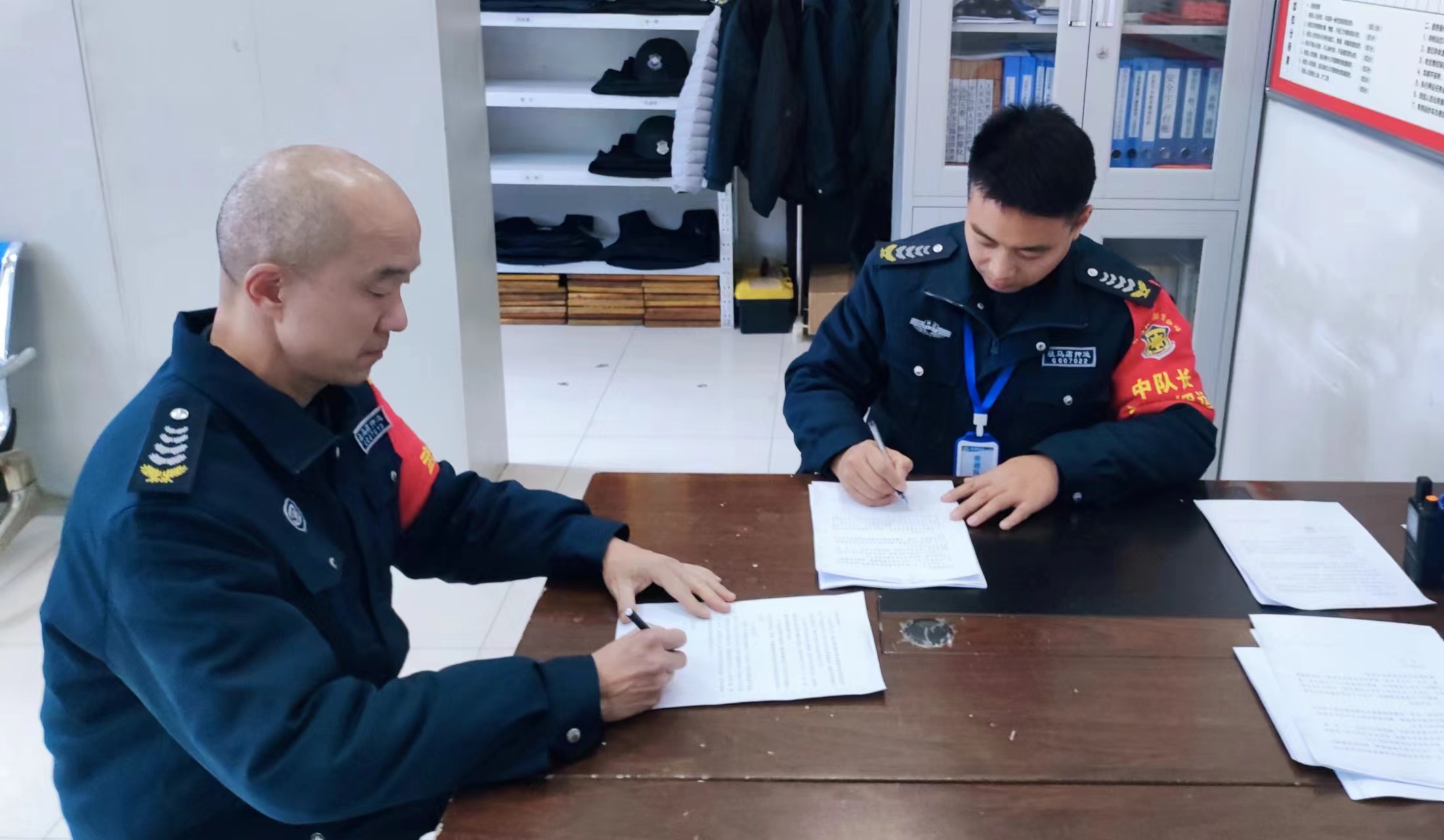 1702622697180292.jpg 1702622697180292.jpg