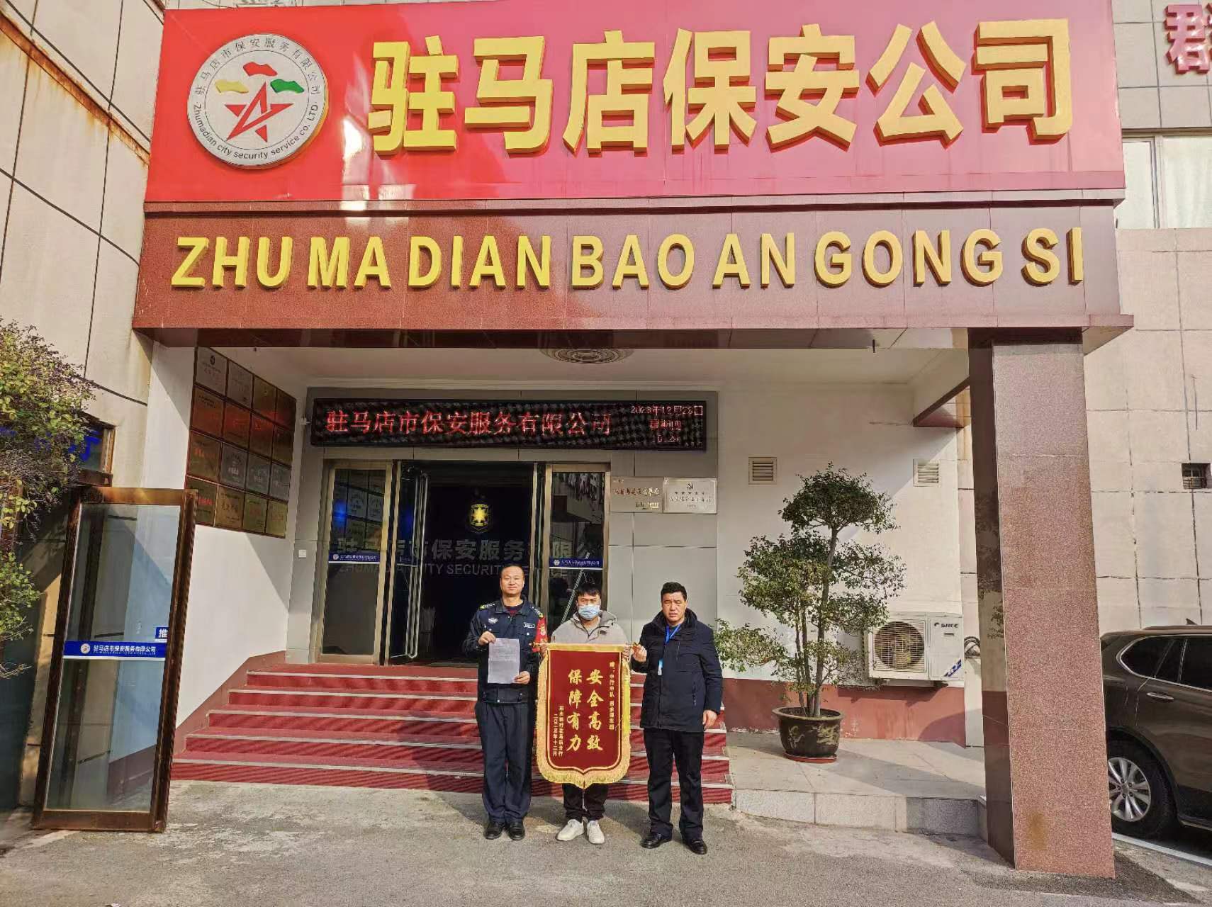 1703839126796615.jpg 1703839126796615.jpg