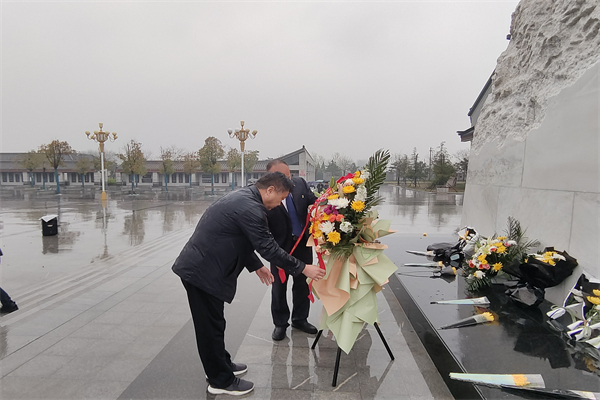 1712102873575412.jpg 3.jpg