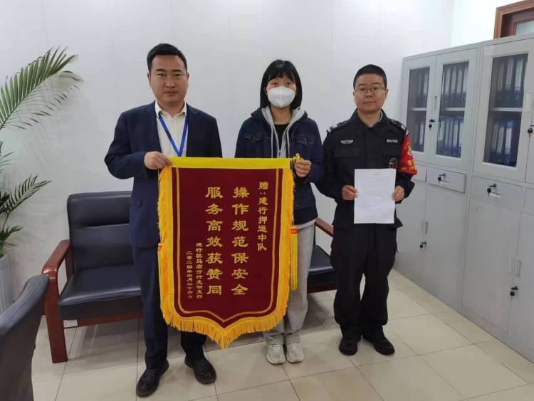 1714475858920277.jpg 1714475858920277.jpg