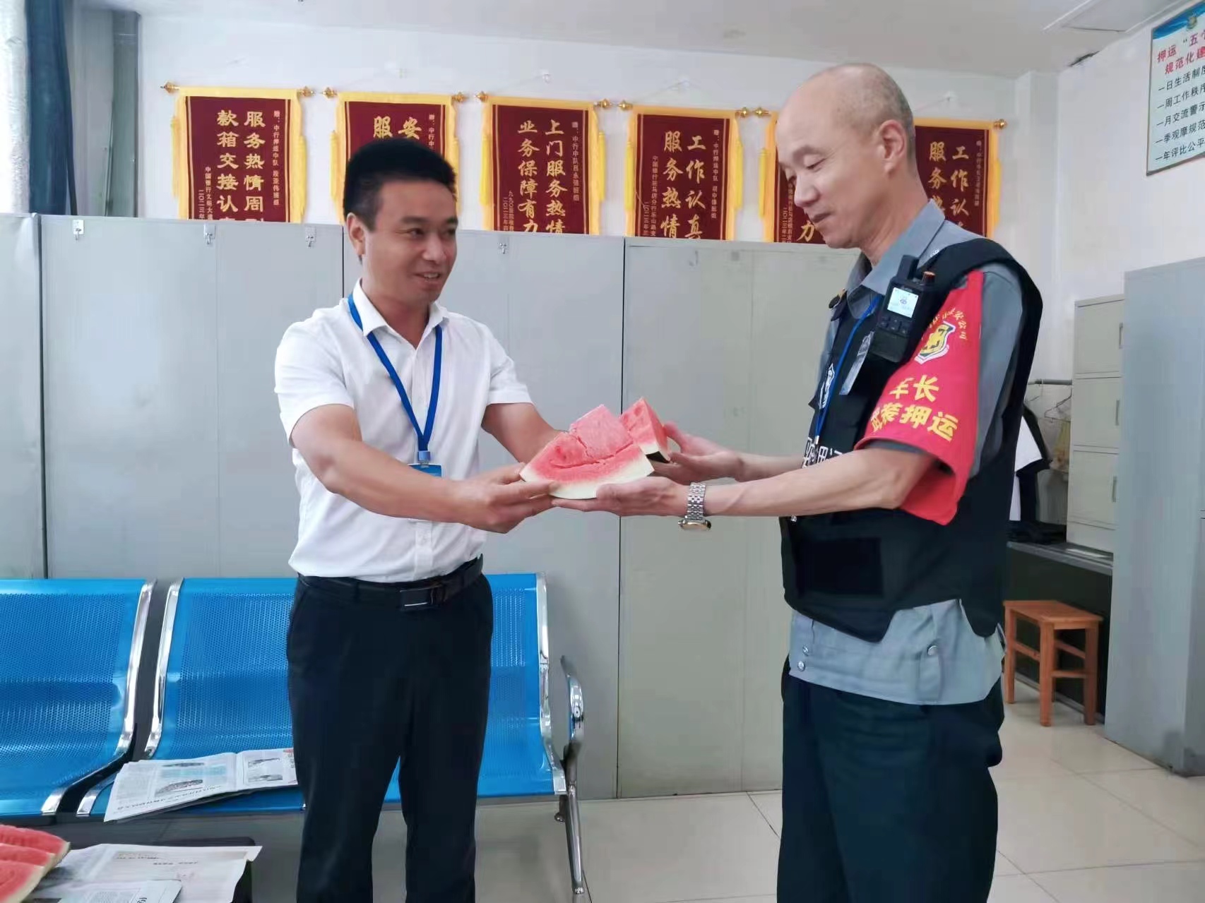 1718937056213538.jpg 1718937056213538.jpg