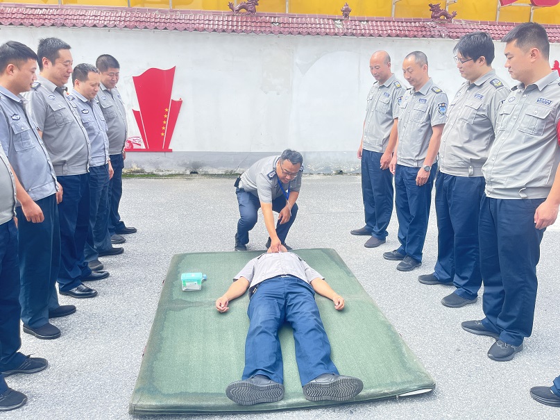 1721472394199491.jpg 1721472394199491.jpg