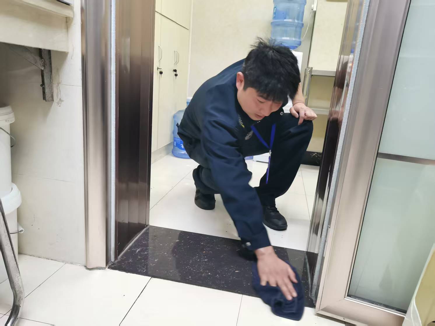 1742693785569866.jpg 1742693785569866.jpg