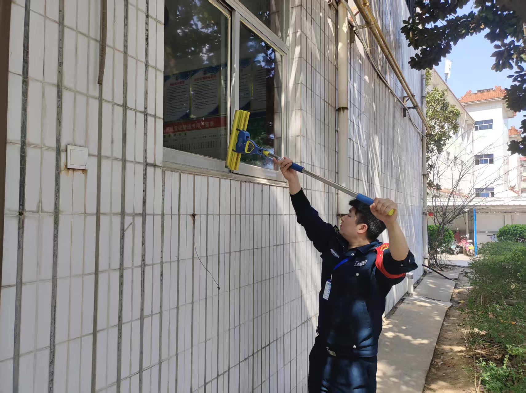 1742693838118819.jpg 1742693838118819.jpg