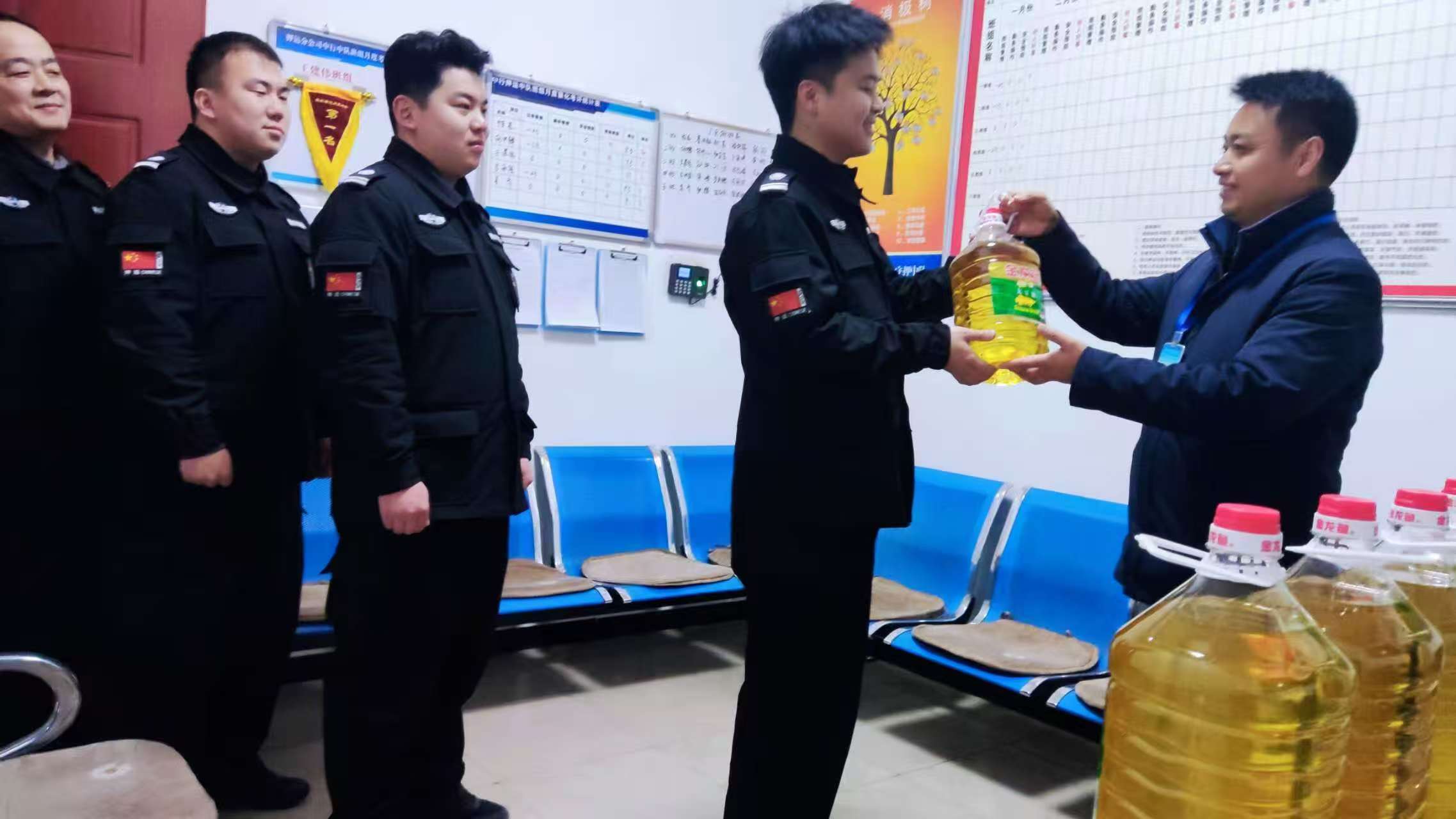 1772176077898484.jpg 1772176077898484.jpg